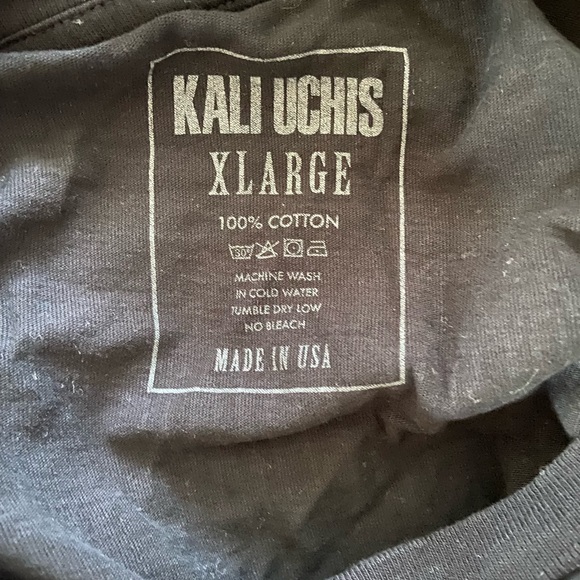 Kali Uchis Isolation Tour tshirt - Picture 4 of 4